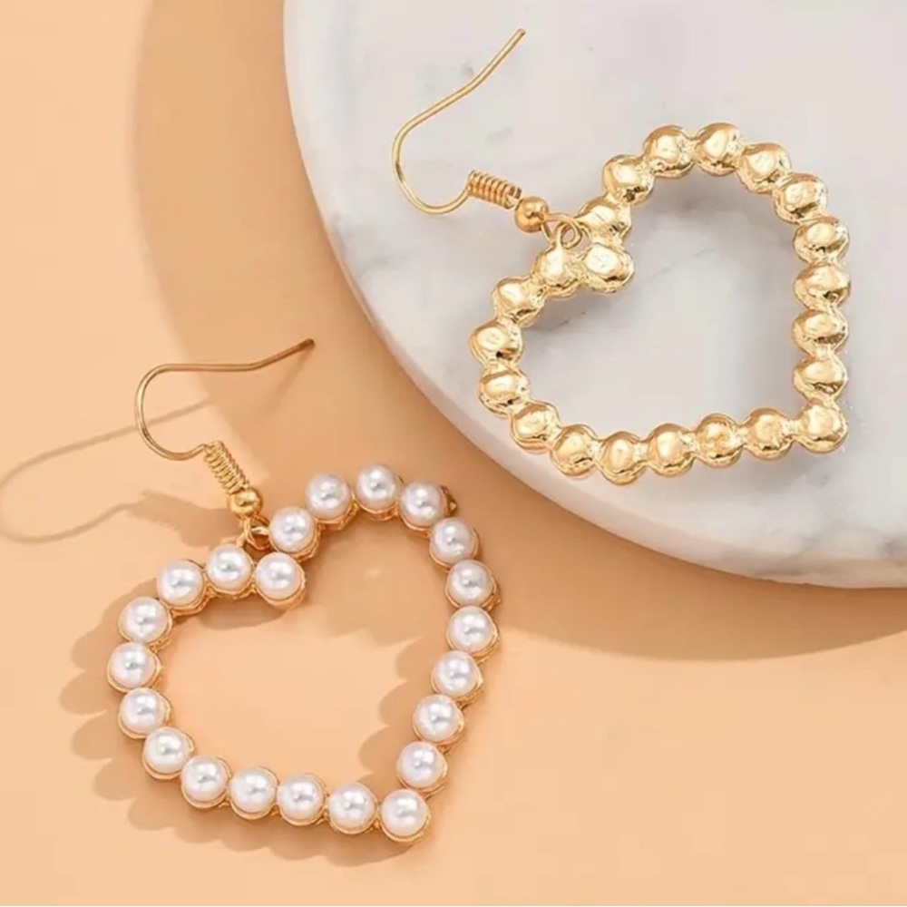 Elegant Gold and Pearl Heart Earrings